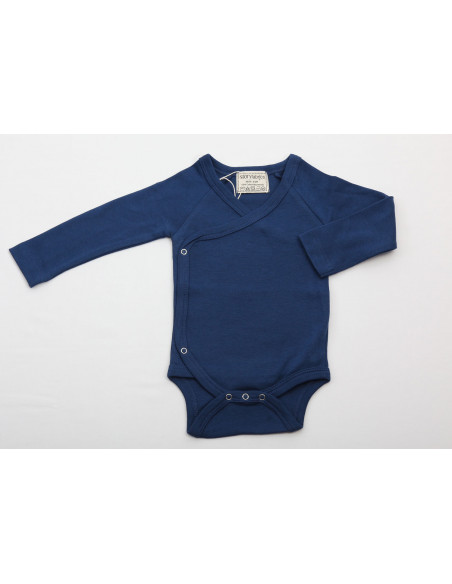 Baby Body mit Herzchen Druck in Hellgrün, Gelb und Koralle.