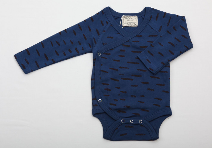 Onesie with Traces Print