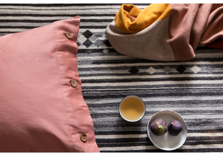 Kissen aus biologischer Baumwolle. Fairtrade zertifiziert. Dunkelgrün.