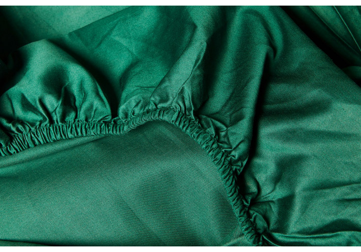 fitted sheet made with cotton. Light corall.