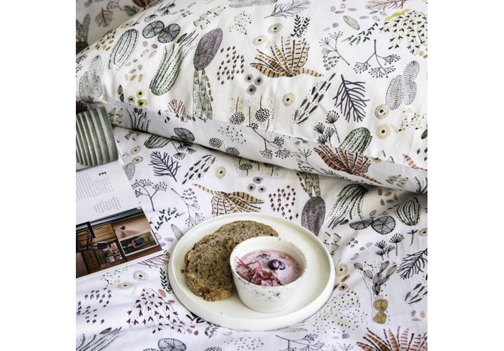 Pillow case with organic cotton. Fairtrade and organic cotton. Forrest Green.